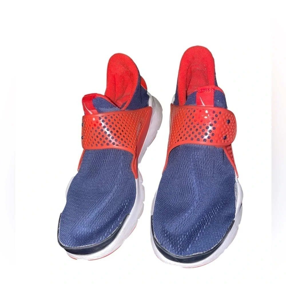 Nike Sock Dart